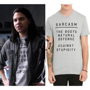 Black Matter Mens Tee Sz M Sarcasm The Body's Natural Defense Against Stupidity
